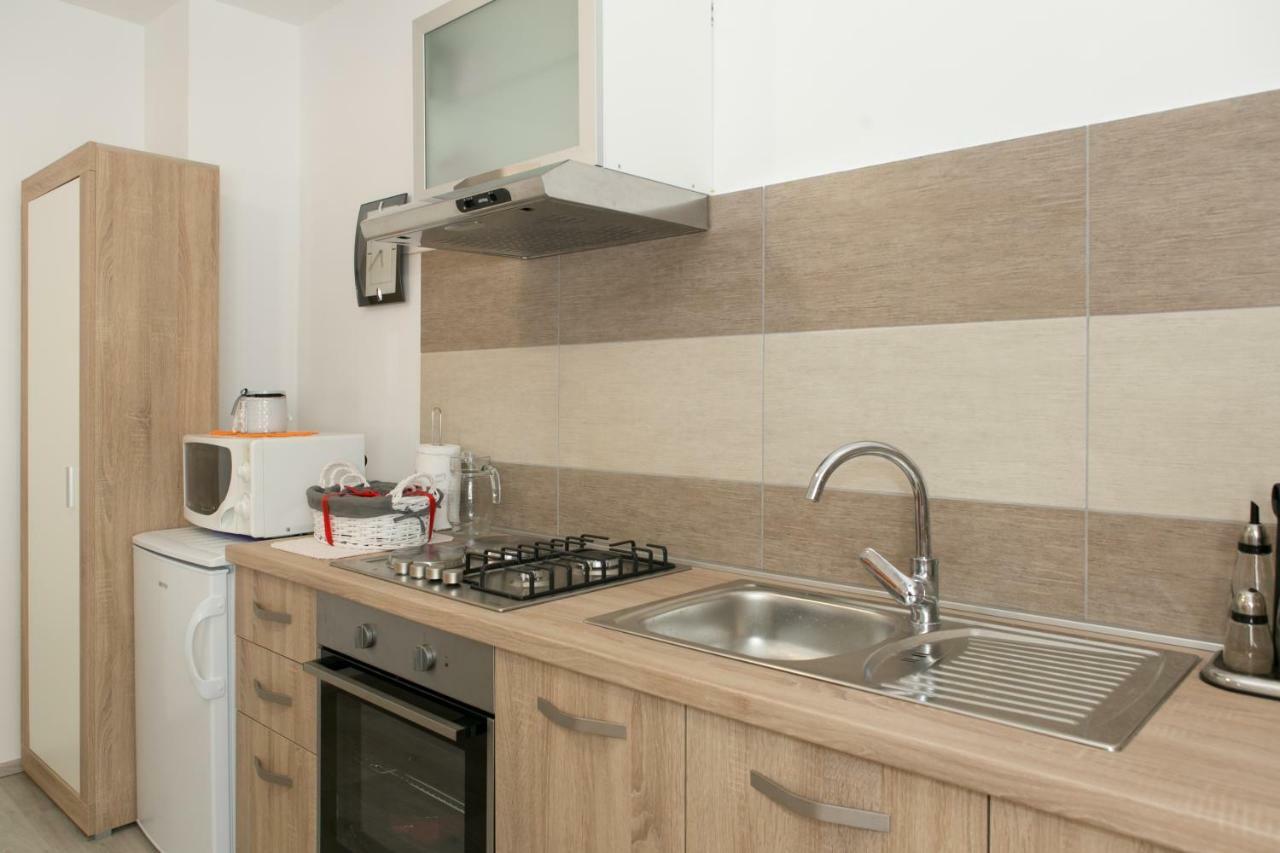 Apartman Lori Otocac Exterior photo